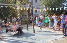 Фото 3: На Сихові відкрили дитячий інклюзивний майданчик