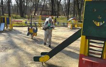 Фото 6: У Львові провели дезінфекцію парку ім. І. Франка та парку «Високий Замок»