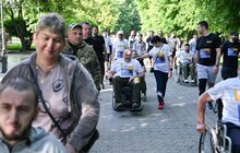 Фото 12: Пацієнти UNBROKEN здолали бігову дистанцію, щоб допомогти зібрати кошти на центр у Брюховичах