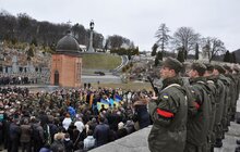 Фото 17: Львів попрощався з трьома військовими, які загинули в зоні АТО