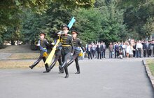 Фото 4: Урочиста церемонія підняття Державного Прапора України