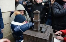 Фото 5: У Львові незрячі зможуть «побачити» Ратушу на дотик