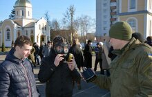 Фото 17: Львівські школярі відвідали нацгвардійців