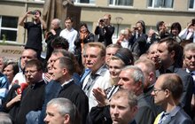 Фото 13: У Львові тисячі вірян попрощались з Блаженнішим Любомиром Гузаром