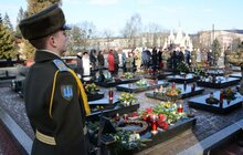 Фото 21: У Львові вшановують пам’ять Героїв Крут