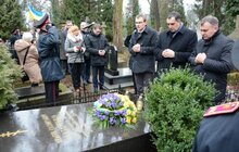 Фото 19: У Львові на Личаківському кладовищі вшанували пам’ять учасників бою під Крутами