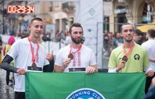 Фото 5: У центрі Львова провели забіг у вишиванках