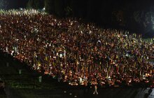 Фото 6: У Львові одночасно запалили лампадки на полях Почесних поховань воїнів