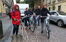 Фото 27: У Львові вперше провели позачергове засідання виконавчого комітету на велосипедах