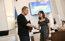 Фото 6: Переможці всеукраїнських етапів олімпіад та конкурсів отримали від міськради по 10 000 грн