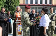 Фото 14: Мер Львова вшанував загиблих військовослужбовців десантно-штурмових військ