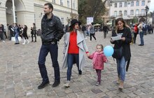 Фото 8: Щоб кожна дитина мала родину та люблячих батьків: Львів долучився до Всеукраїнської акції до Дня усиновлення