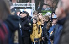 Фото 4: День Гідності та Свободи: на Меморіалі пам’яті Героїв Небесної Сотні запалили лампадки
