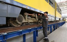 Фото 12: На вул. Промисловій запрацювало оновлене трамвайне депо