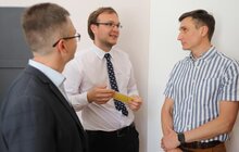 Фото 8: «Коли підприємець має запитання, він може зателефонувати до наших колег і отримати відповідь зрозумілою мовою», — А. Садовий про Центр підтримки підприємництва