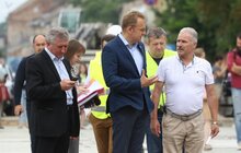 Фото 7: Триває капітальний ремонт вул. Личаківської: на перехресті вул. Личаківська - вул. Мечникова встановлюють трамвайні плити
