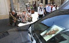 Фото 2: У Львові попрощалися з письменником та дисидентом Ігорем Калинцем (фото/​відео)