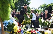 Фото 6: У Львові попрощалися з письменником та дисидентом Ігорем Калинцем (фото/​відео)
