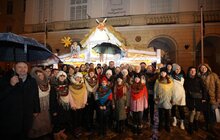 Фото 5: У Львові встановили різдвяну шопку