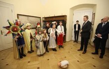 Фото 2: У Ратушу завітав вертеп з музичної школи