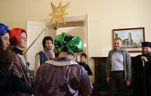 Фото 10: Українська академія лідерства в Ратуші презентувала вертеп, який створили самі ж студенти