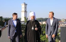 Фото 8: Блаженніший Епіфаній вшанував захисників України на Меморіалі Героїв Небесної Сотні у Львові