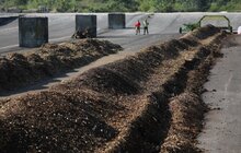 Фото 15: ЛКП «Зелене місто» передало близько 80 тонн компосту, який використають як добриво для озимих культур