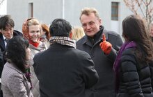 Фото 20: У Львові висадили 20 сакур, які місту подарувало Посольство Японії