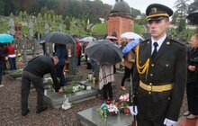 Фото 12: На Личаківському кладовищі відбулося поминальне віче