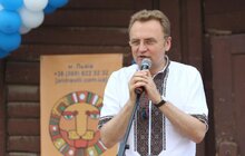 Фото 4: 38 працівників ЛКП «Львівелектротранс», які працюють більше 45 років, з нагоди 123-річчя запуску львівського трамвая, отримали подяки та премії