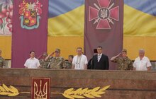 Фото 6: Урочистий ритуал складання Військової присяги студентами цивільних вищих навчальних закладів, які навчалися за програмою підготовки офіцерів запасу 