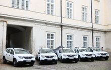 Фото 4: Мерія закупила ще 5 автомобілів для військових