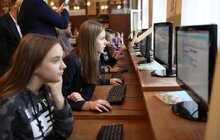 Фото 14: Мер Львова взяв участь у Годині коду — разом з учнями кодив гру
