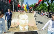 Фото 27: У Львові молитвою та урочистою ходою відзначили День Героїв