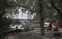 Фото 19: Будівництво першої частини Меморіалу пам’яті Героїв Небесної Сотні на стадії завершення