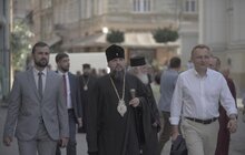 Фото 34: Блаженніший Епіфаній залишив запис у Книзі почесних гостей Львова