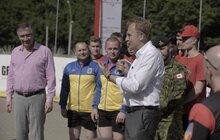 Фото 10: У Львові зіграли у вуличний хокей із канадцями