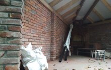 Фото 2: Місто демонтувало незаконну альтанку, тепер власники вимагають за збитки 1,5 млн грн