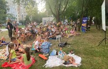 Фото 9: У дворі на вулиці Шафарика створили громадський простір в межах Майстерні міста (відео)