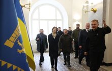 Фото 5: До Львова приїхали три міністри та генеральна директорка, яка очолює ЮНЕСКО у світі: що написали у Книзі почесних гостей