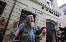 Фото 15: У Львові до дня народження екскурсовода Петра Радковця презентували маршрут його пам’яті