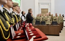Фото 1: У День захисників і захисниць 30 львів’ян посмертно нагородили «Почесним знаком Святого Юрія» (фото)