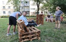 Фото 8: У дворі на вулиці Шафарика створили громадський простір в межах Майстерні міста (відео)