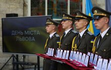 Фото 8: У Львові 30 захисників посмертно нагородили «Почесним знаком Святого Юрія» (фото/відео)