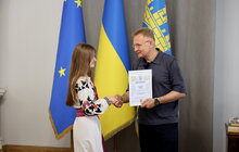 Фото 2: 32 найуспішніші випускники Львова отримали грошові премії від міста за найвищі результати на НМТ