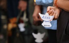 Фото 3: У Львові вшанували пам’ять дітей, які загинули від збройної агресії росії: в центрі міста розвісили символічних ангелів