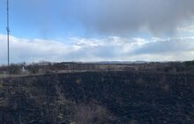 Фото 3: Мешканців просять не спалювати суху рослинність