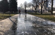 Фото 57: Комунальні служби дезінфікують місто: миють вулиці, тротуари, зупинки транспорту, сходові клітки будинків