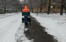 Фото 41: На вулицях Львова працює більше 50 одиниць снігоприбиральної техніки