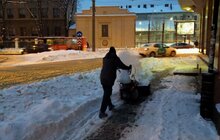 Фото 34: Зранку по Львову працювало 97 одиниць снігоочисної техніки